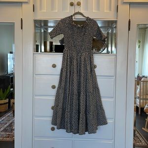Black and cream off the shoulder dress - size small - NEVER WORN